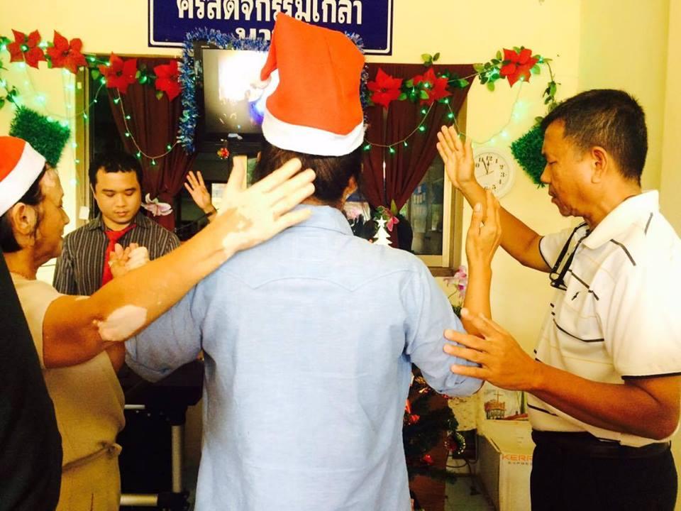 คริสตจักรร่มเกล้านาทวี