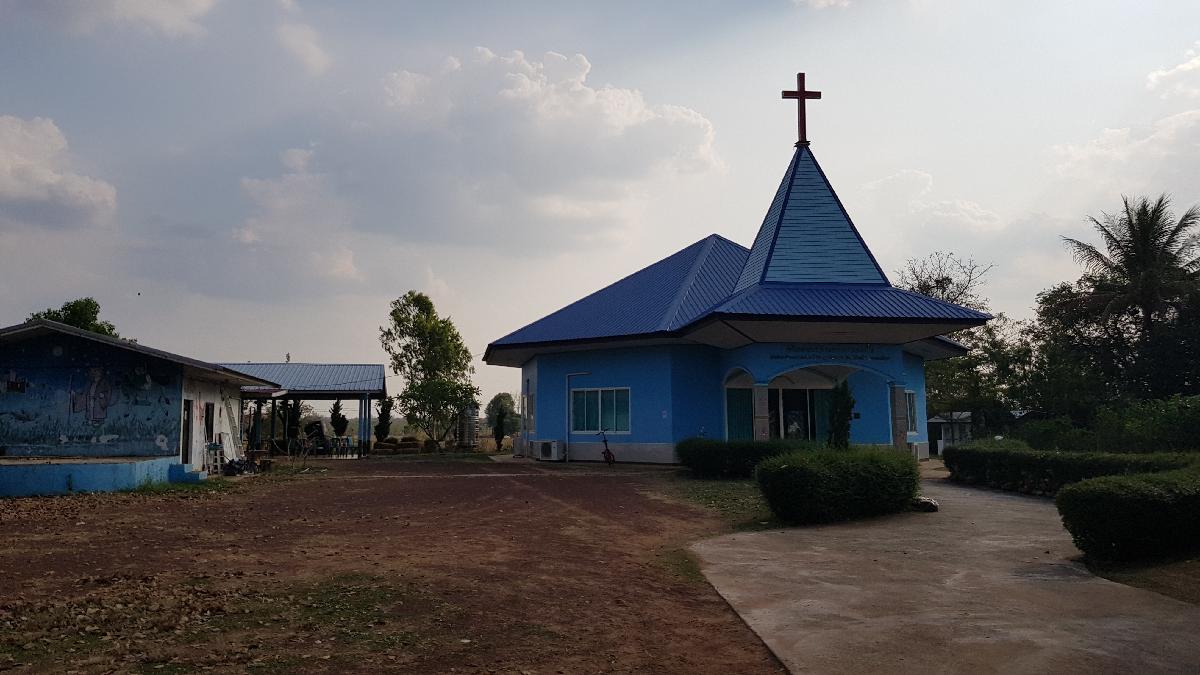 คริสตจักรดำรงพรหนองบัว