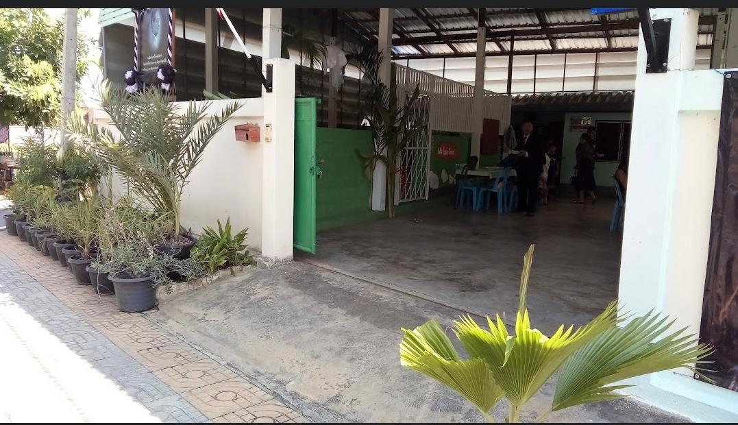 ศาลาธรรมไมตรีจิตปากน้ำปราณ