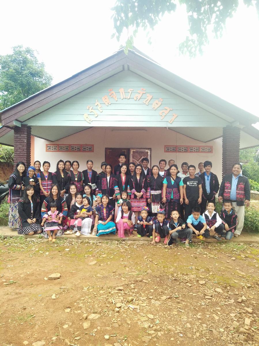 คริสตจักรแบ๊พติสอาข่าสันติสุข